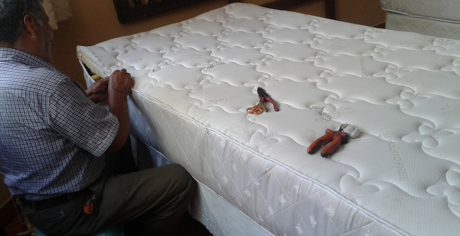 MANTENIMIENTO, CORTE Y FABRICACIÓN COLCHONES A LA MEDIDA