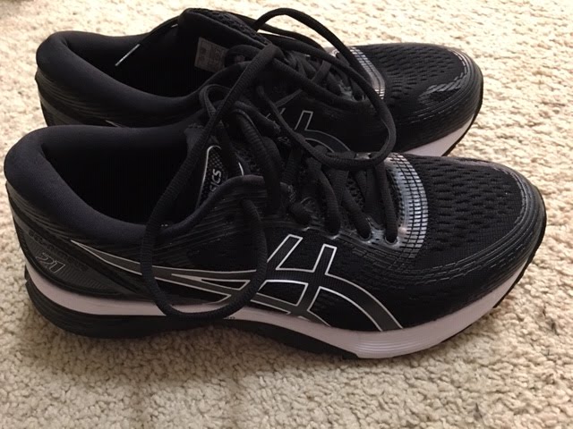 brooks glycerin 17 vs asics nimbus 21