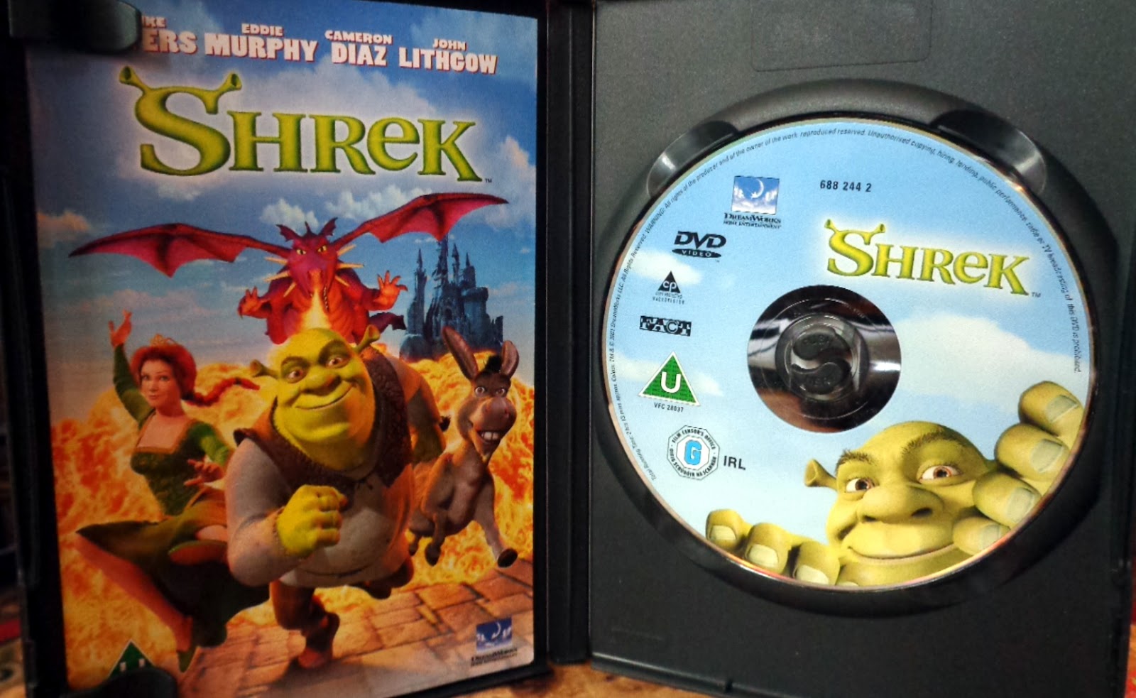 Movies on DVD and Bluray Shrek (2001)