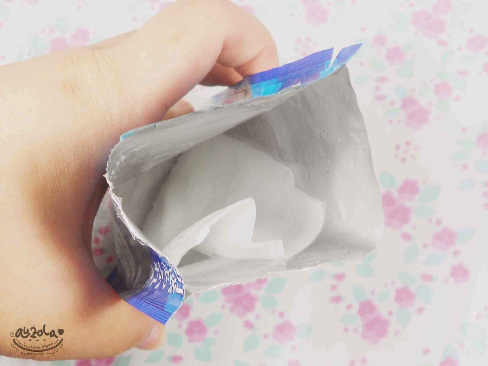 Download Rainbowdorable By Auzola Indonesian Beauty Blogger Review Kracie Brightening Facial Mask PSD Mockup Templates