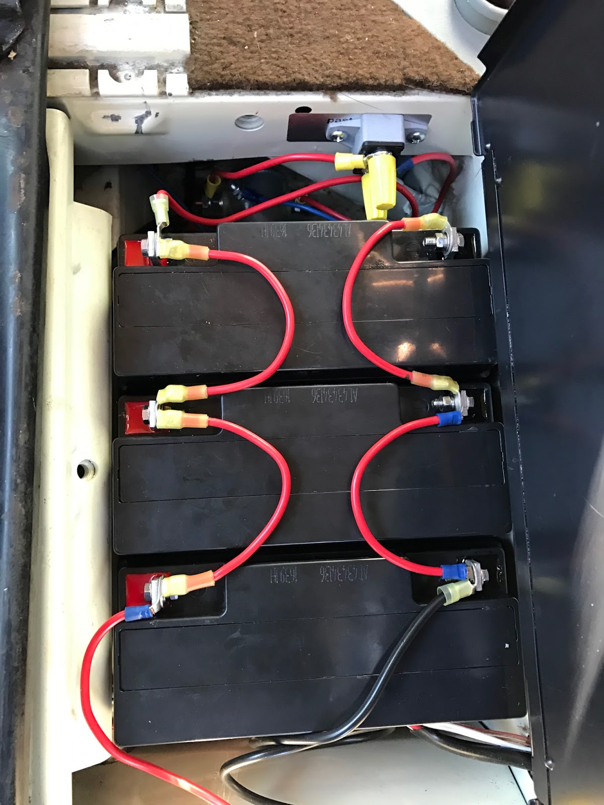 Vanagon Geek: Auxiliary Battery Install