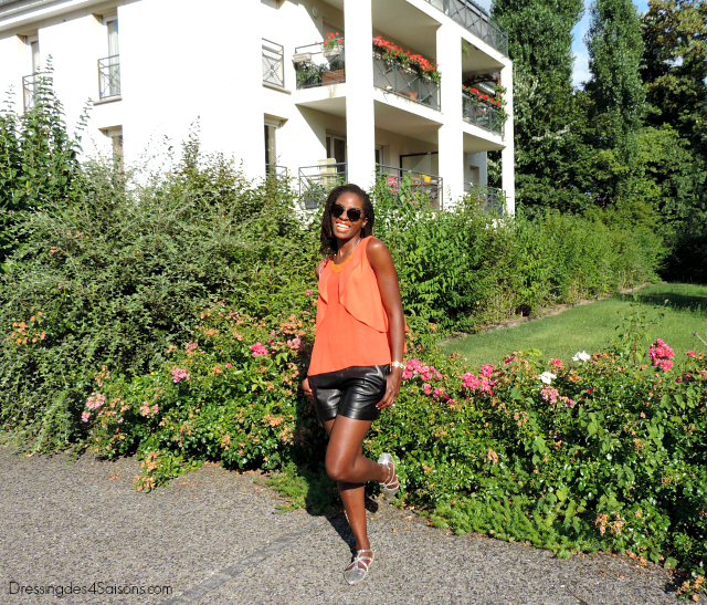 Lookbook | Faux Leather short x Orange Ruffles Lunettes Celine Satchel Valentino ballerines primark dorees Lookbook | Faux Leather short x Orange Ruffles Lunettes Celine Satchel Valentino ballerines primark dorees