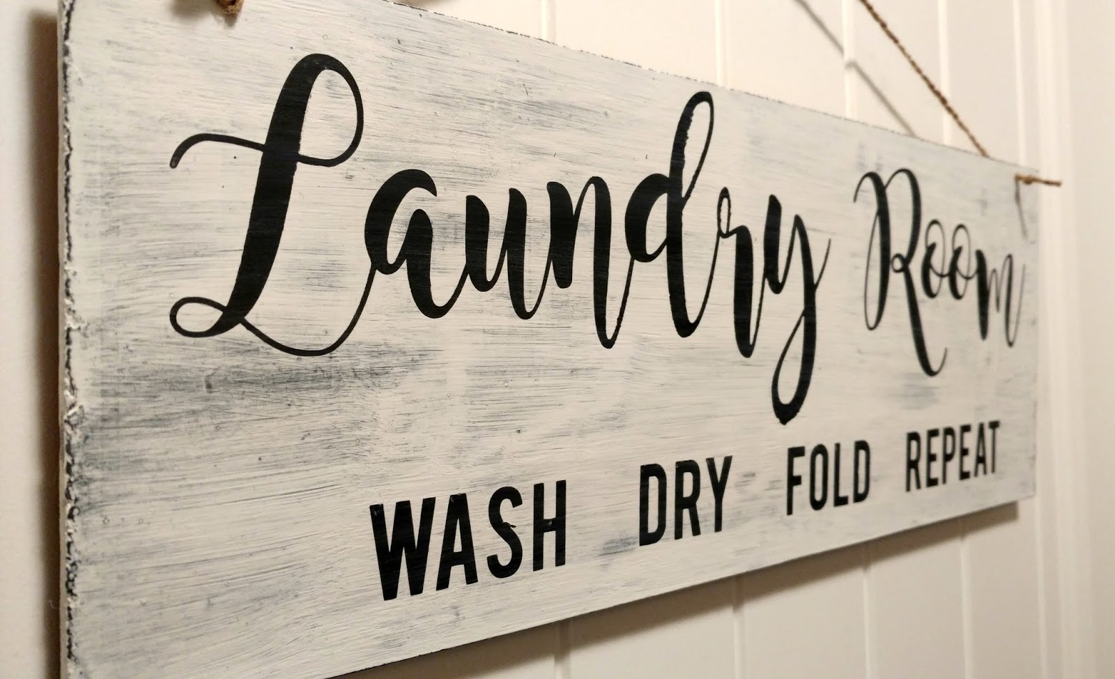 DIY Laundry Room Sign  Sunshine and Munchkins