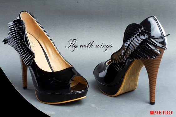 buy metro shoes online