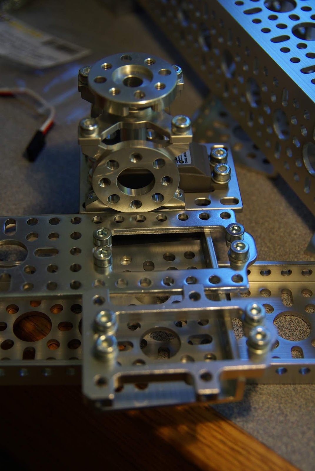 GoBilda with Tetrix All about Servo Mounts