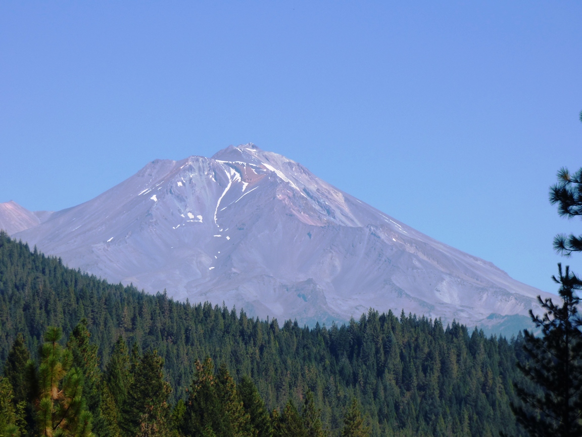 Geotripper Running Circles Around California's Greatest Volcano