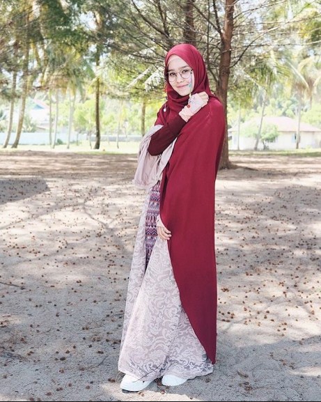 Download 23 Model Baju Muslim Kekinian Paling Up To Date 2019 - Tips Sehat