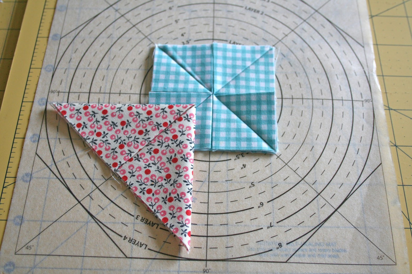 lovely-little-handmades-a-folded-star-tutorial