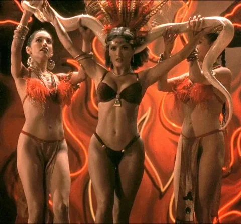 SATÁNICO PANDEMONIUM (SALMA HAYEK)