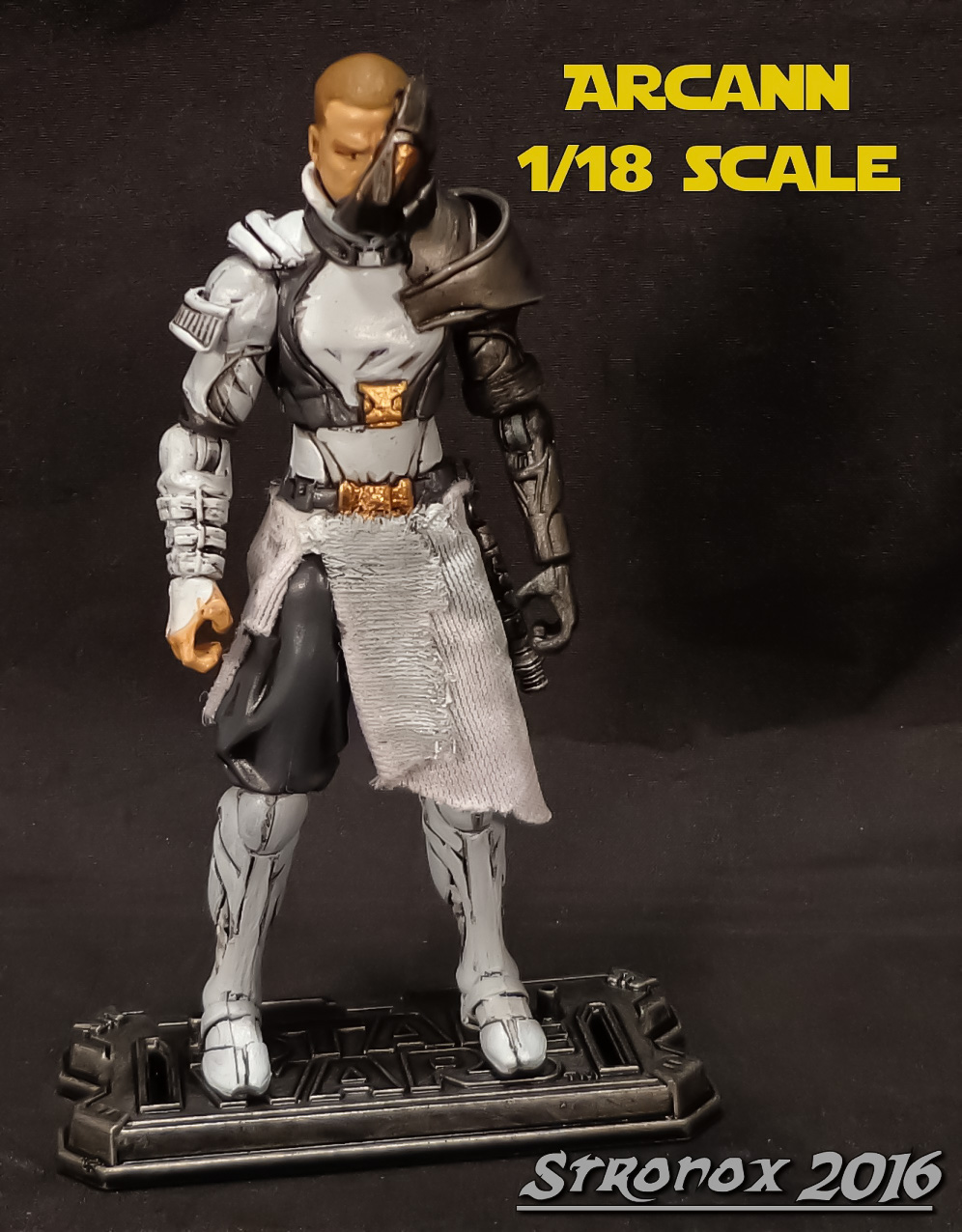 custom figures