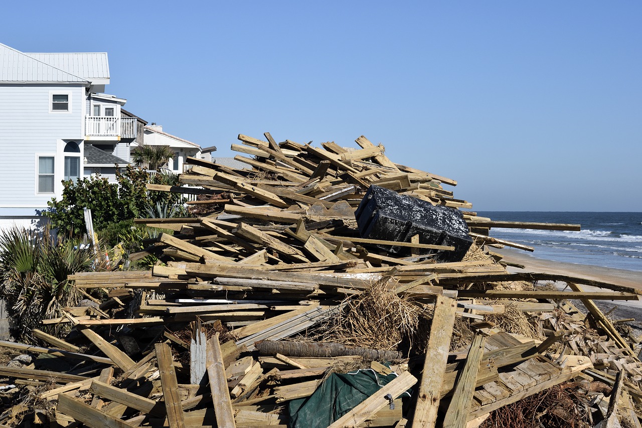 A Traumatic Experience 25 Years Backward In Time hurricane-beach-house