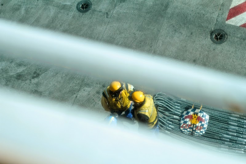 BLOG MODE HOMME PREPPY DANDY CONSEIL STYLE PARIS ELEGANCE TENDANCE JEUNE porte-avions Charles de Gaulle