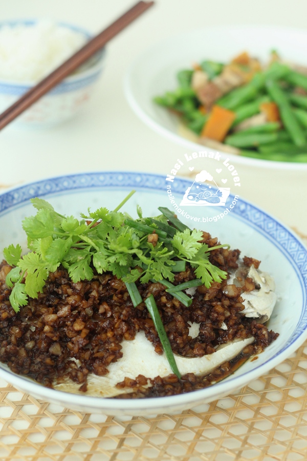 Nasi Lemak Lover Steamed Fish with Preserved Radish 菜脯蒸鱼