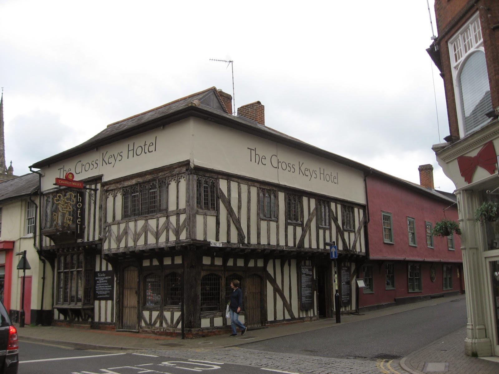 Sue Wilkes A Stroll Round Saffron Walden