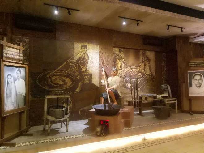 sentra bisnis dan budaya mubarok kudus