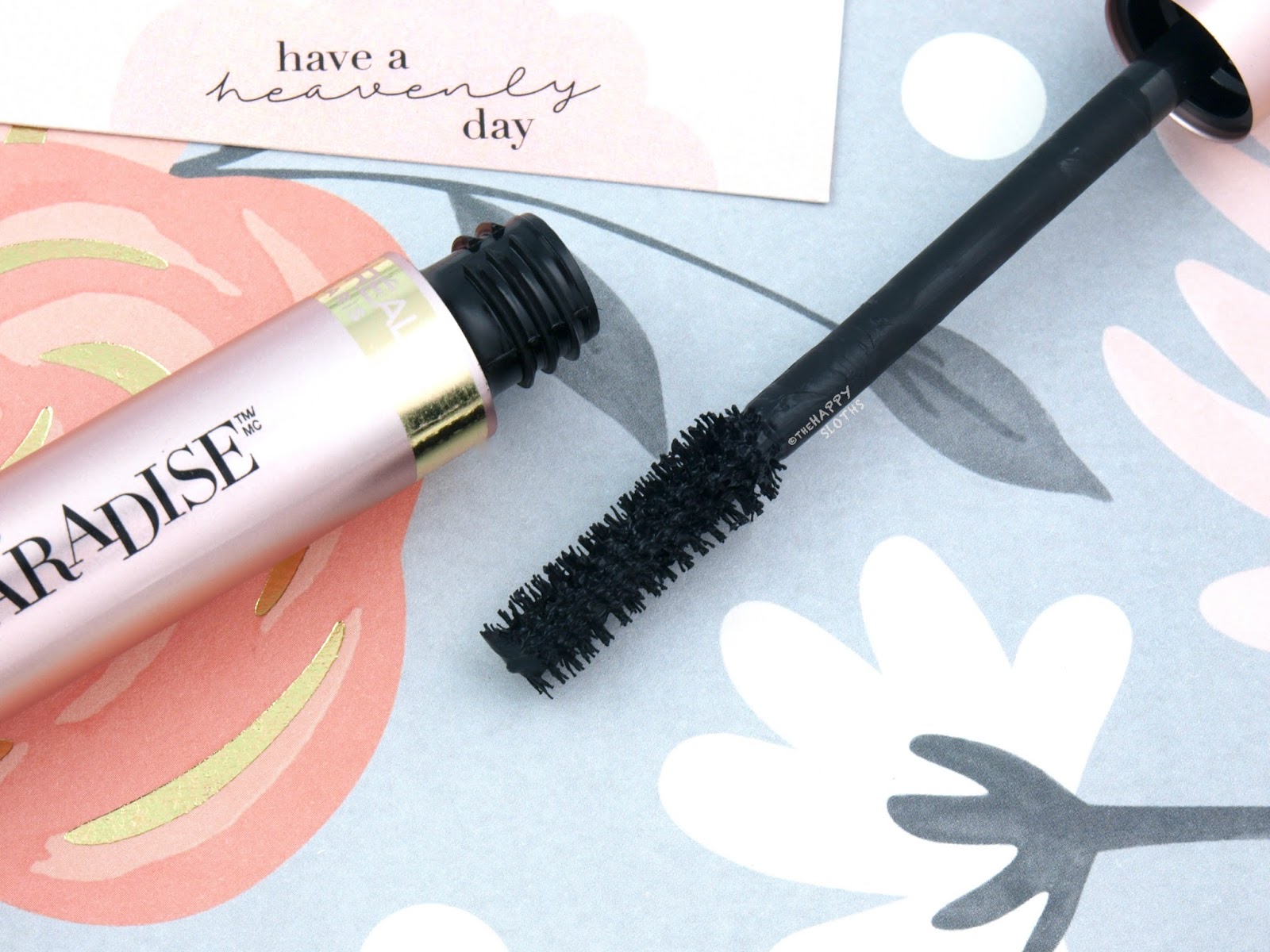 L'Oreal Voluminous Lash Paradise Mascara Review and Swatches The