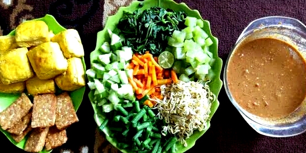 Resep Membuat Pecel Sayur Bumbu Kacang - Panggulku