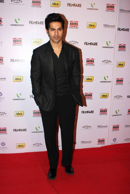 Bollywood Celebs At Filmfare 2012 Nominations Night