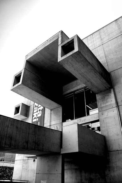 ARATA ISOZAKI PDF ARATA ISOZAKI PDF