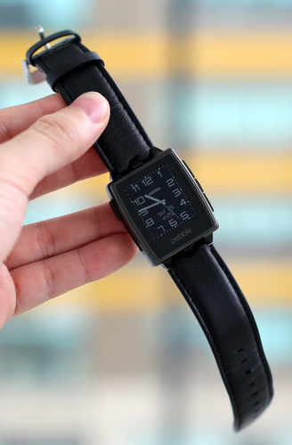 Danh gia Pebble Steel
