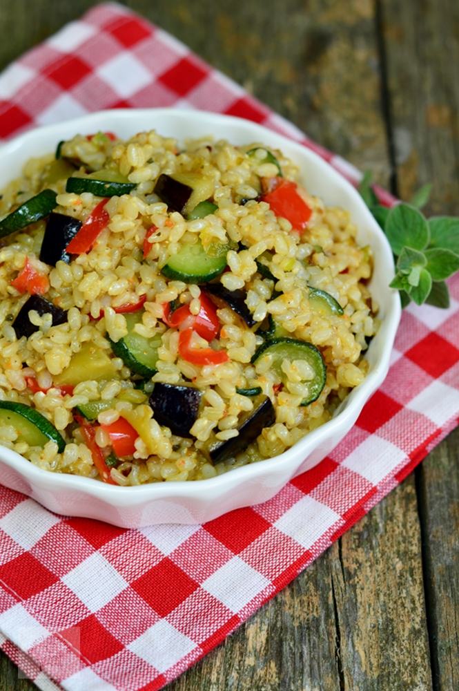 Orez integral cu legume CAIETUL CU RETETE