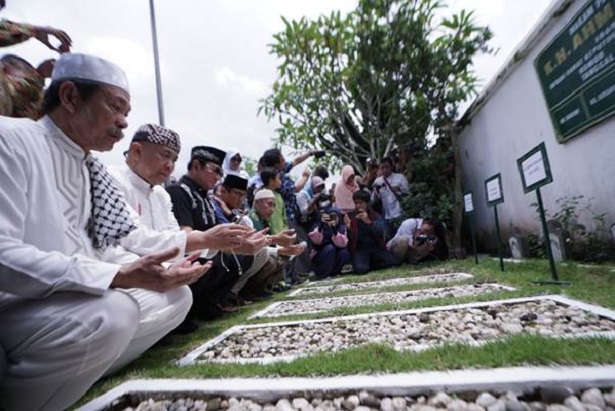 Makam KH Ahmad Dahlan di Yogyakarta