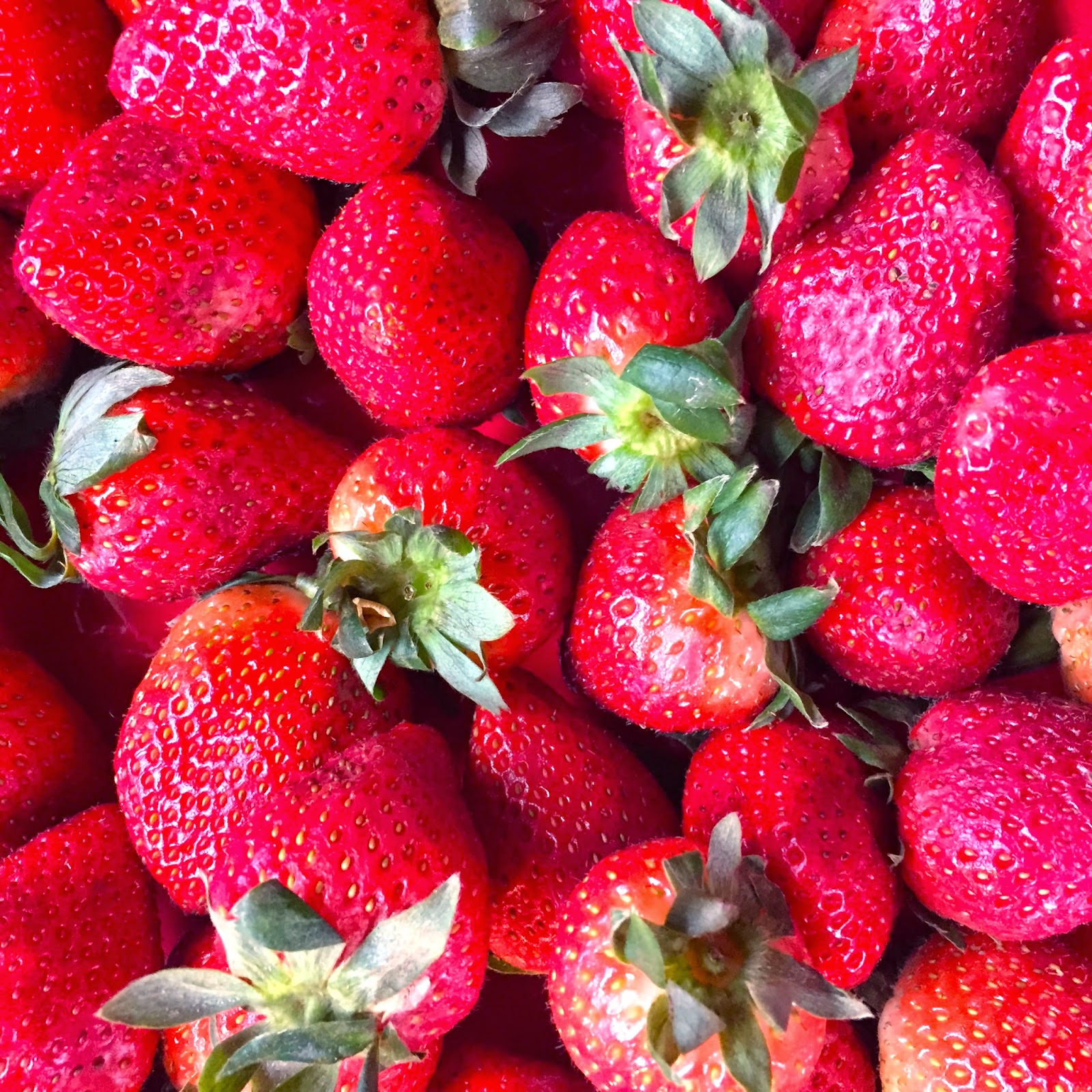 Food Impressions Sultry Sea Salted Chocolate Covered Strawberries!