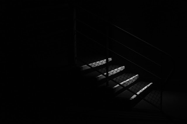 Λίγη Ζωή της Hanya Yanagihara Stairs