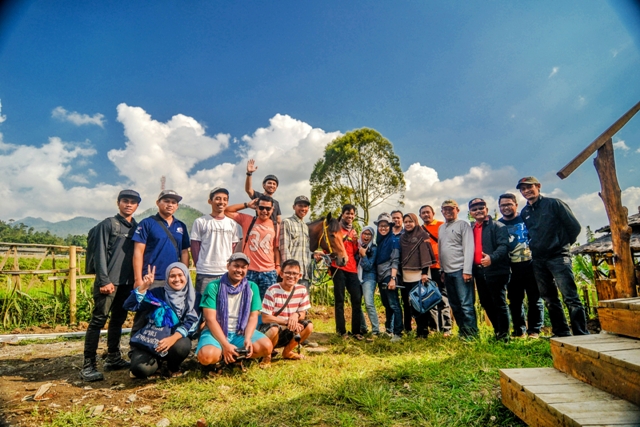 Kafe Sawah Deswita Pujon Kidul Malang