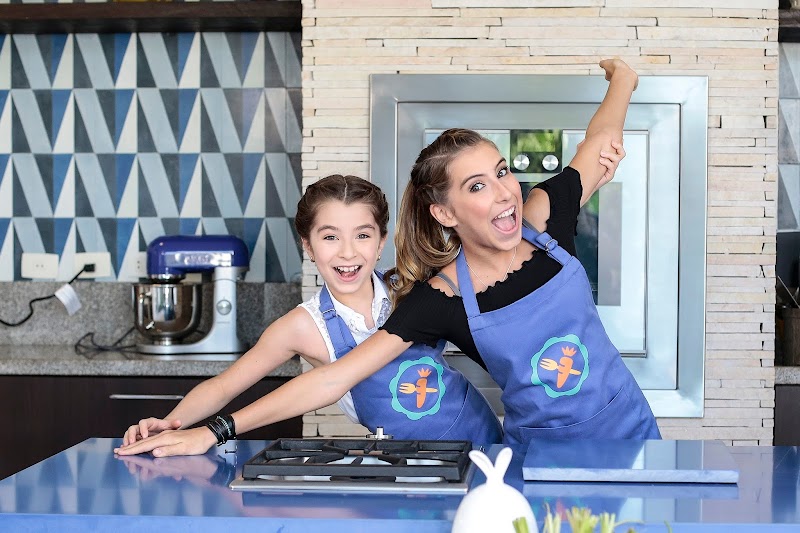 Morumbi Town Shopping recebe YouTubers do canal Cenoritas em aula de culinária aberta ao público Morumbi Town Shopping recebe YouTubers do canal Cenoritas em aula de culinária aberta ao público