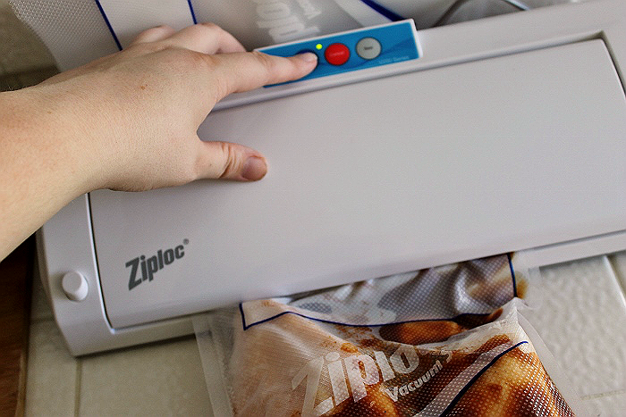Momma Told Me: 7 Meals In 70 Minutes With the Ziploc® Brand V200 Vacuum  Sealer System
