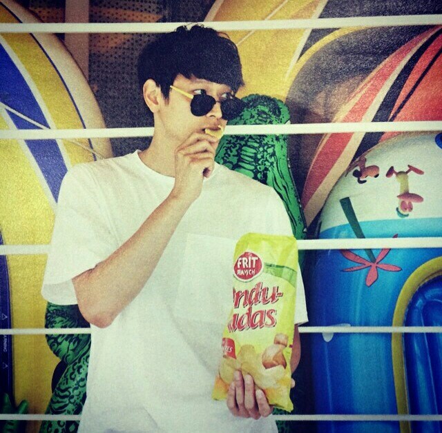 강동원 is 뭔들 (feat.기본템) | 인스티즈