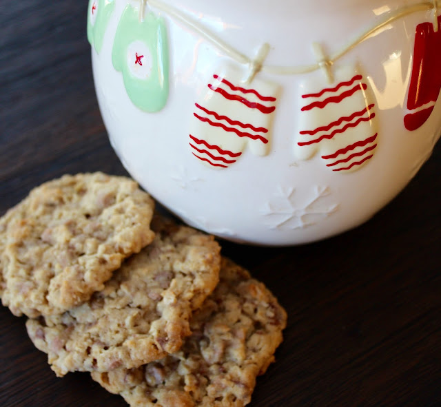 Living on Cloud Nine CINNAMON TOFFEE OATMEAL COOKIES