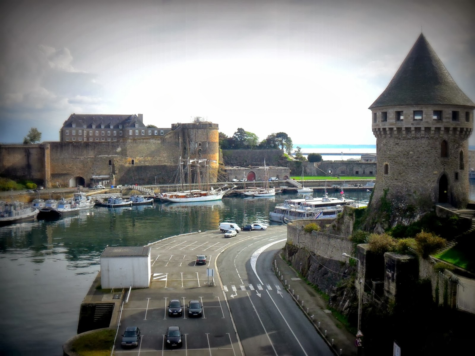 What to see in Brest? #1- The harbour