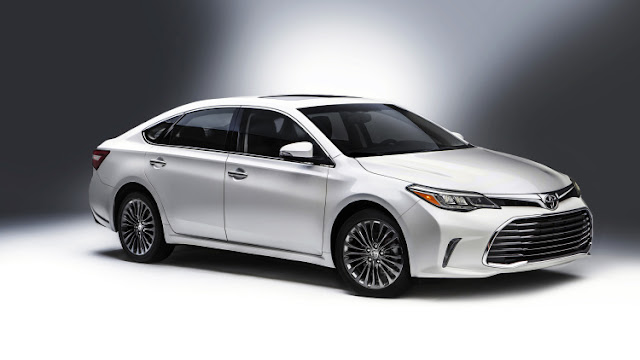 Toyota Avalon 2016 ra mắt với thiết kế năng động nhưng không kém phần sang trọng Toyota Avalon 2016 ra mắt với thiết kế năng động nhưng không kém phần sang trọng