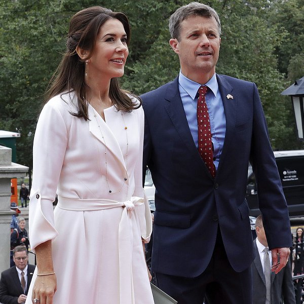 Crown-Princess-Mary-3.jpg