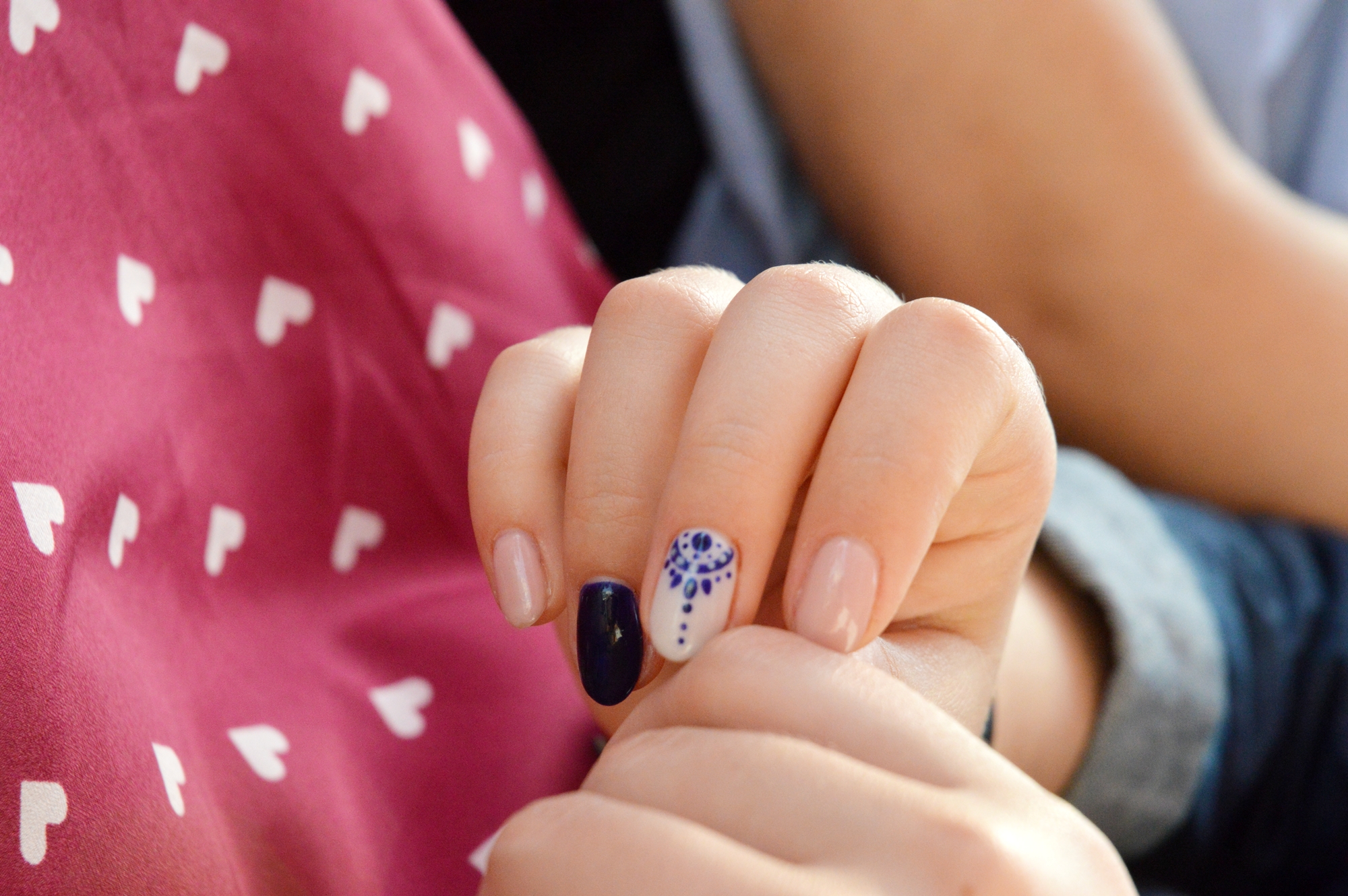 ELEGANCKIE ZDOBIENIE HYBRYDAMI - 088 BLUE INK I INNI