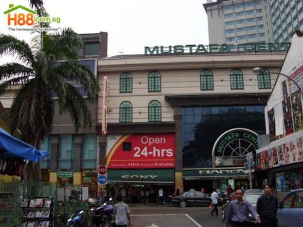 Mustafa+Center-33000lk-+(2).jpg