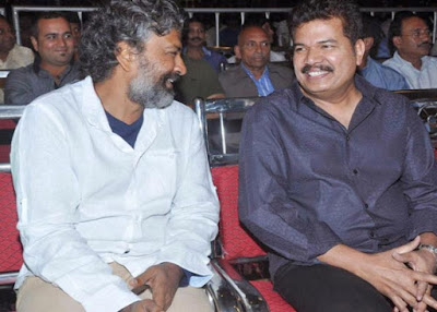 Legendary Director Sekhar Kapoor, who has been strongly given to Bollywood directors Bollywood-Director-Sekhar-Kapur-Comments-On-Rajamouli-and-Shankar-Andhra-Talkies