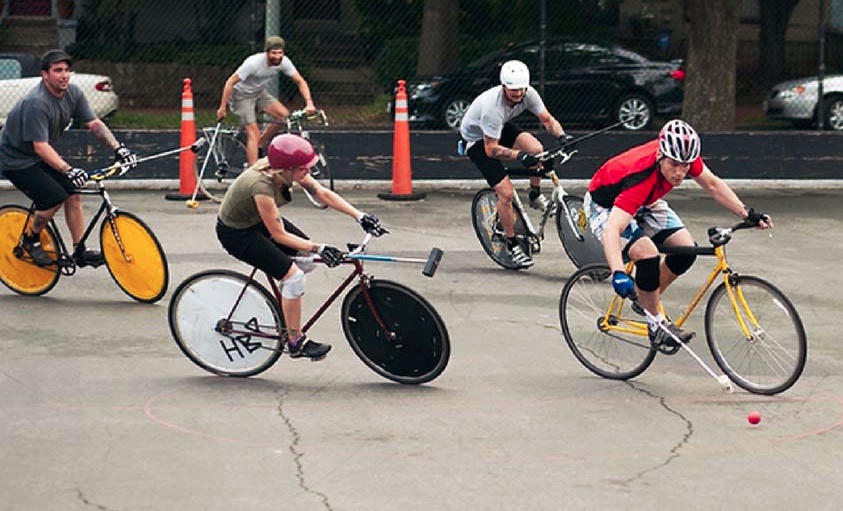 ¡Son deportes! Bike Polo / Polo en bicicleta, 3 vs 3 y suelo urbano