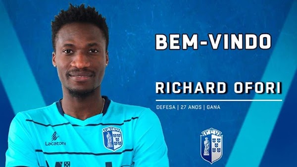 Oficial: Vizela, firma Richard Ofori