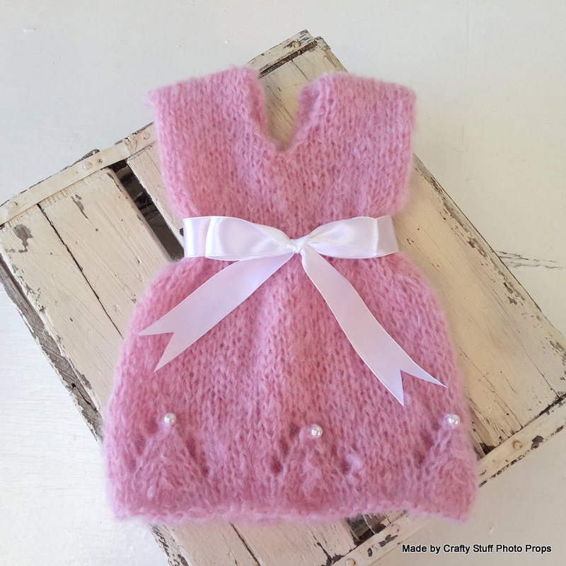 Crafty Stuff Baby Knits & Photo Props