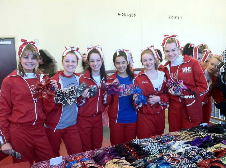 DIY Crafts And Homemaking How To Make Cheer Bows How To Make