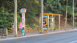 תחנת לעליה וירידה מאוטובוס התיירים (צילום מקורי)