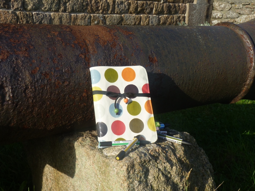 Villa Le Cap: Idée cadeau n°5 : Un carnet de dessin pour un artiste