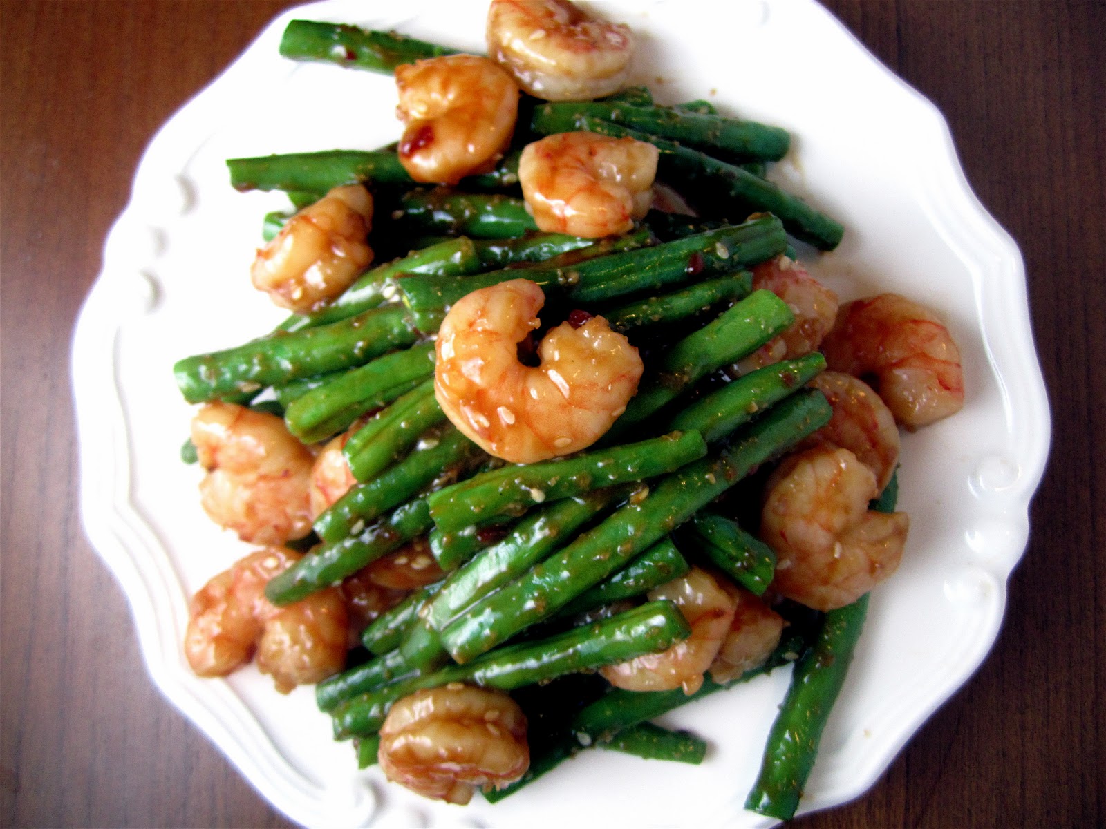 Stephanie Cooks: Spicy Garlic Shrimp and Green Beans