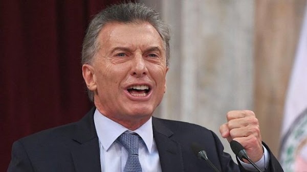 Macri, desesperado: ''Hagamos algo con los precios, porque así no me vota ni el loro'' Macri, desesperado: ''Hagamos algo con los precios, porque así no me vota ni el loro''