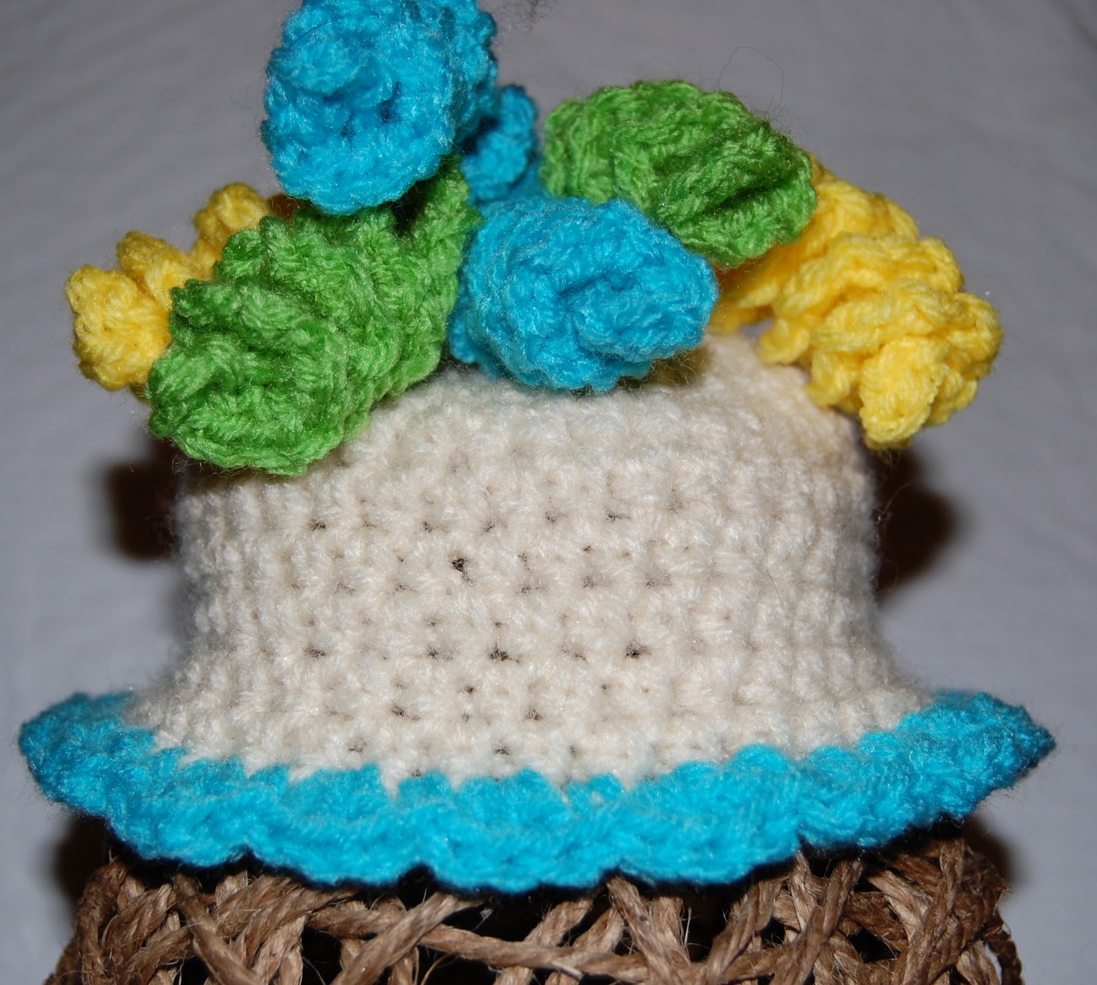 Katiedid Crafts Curly Q Hat