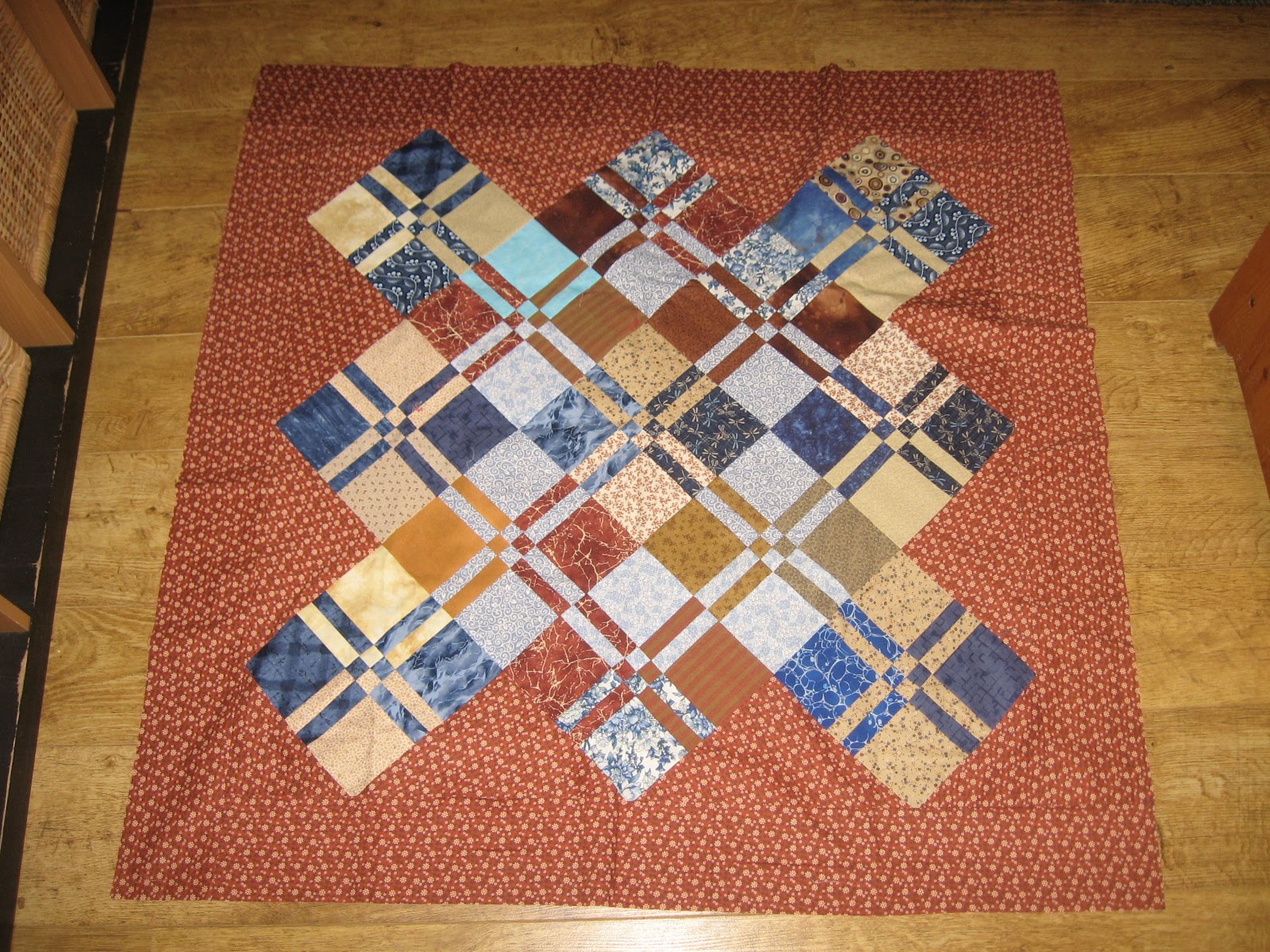 Scrapbusting Central Disappearing Four Patch