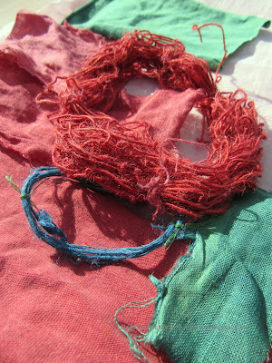 tintura naturale canapa cotone lino ortica tessuti naturali filati corso corsi robbia indaco corso tintura naturale canapa lino cotone corsi